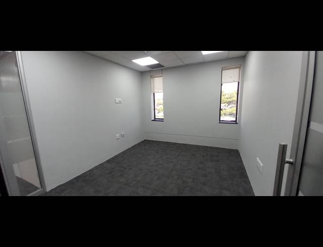 466M² OFFICE TO LET IN WOODMEAD